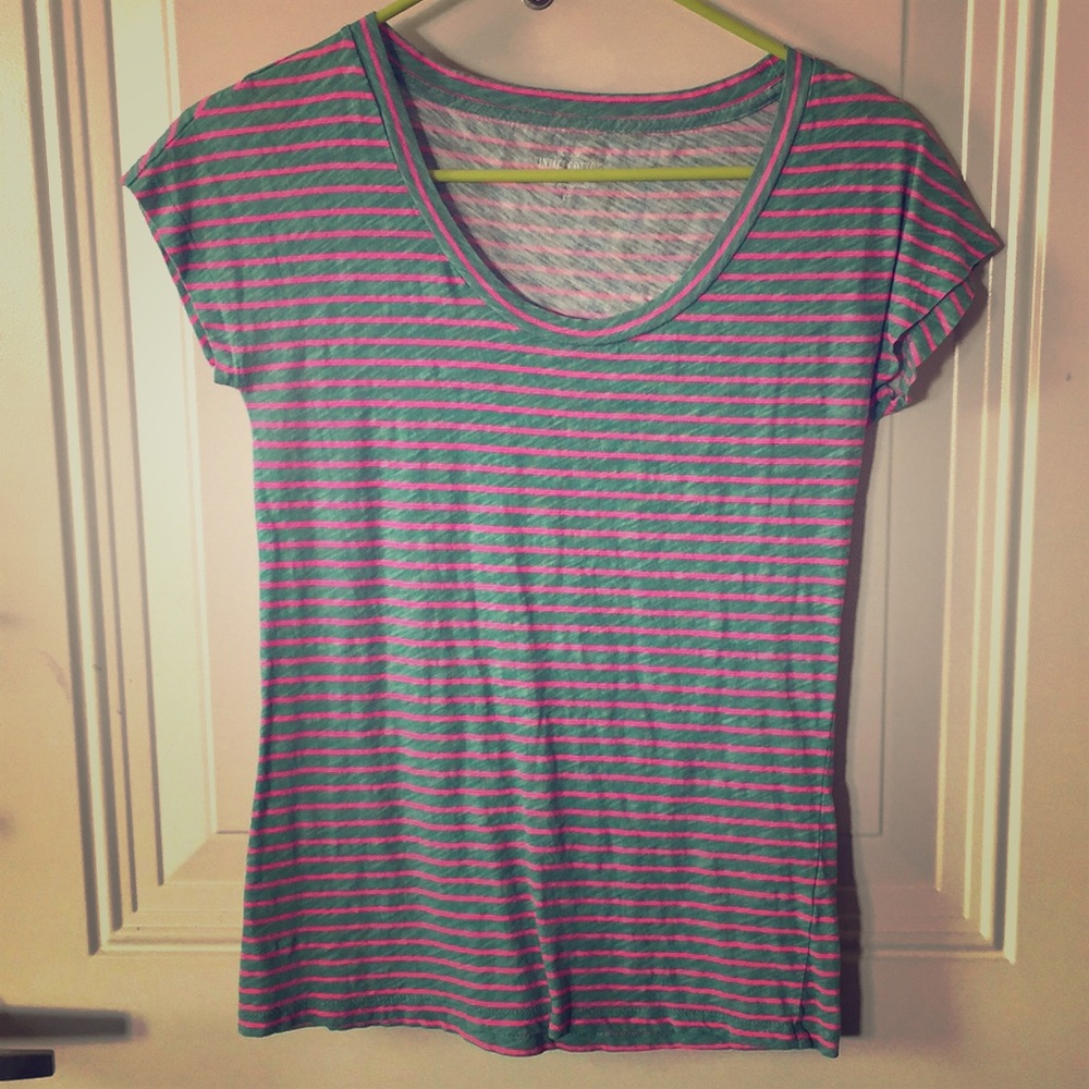 Scoop tee